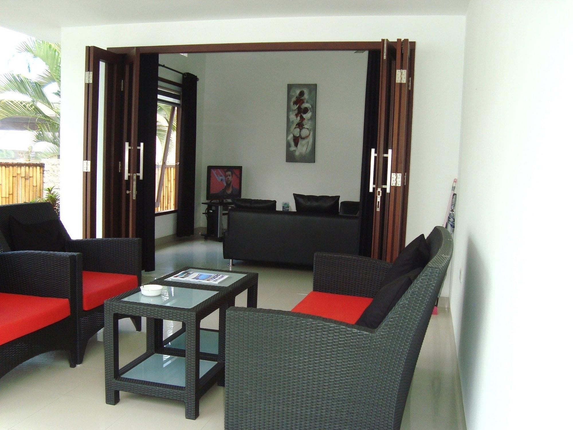 Dream Estate Resort Senggigi Exterior photo