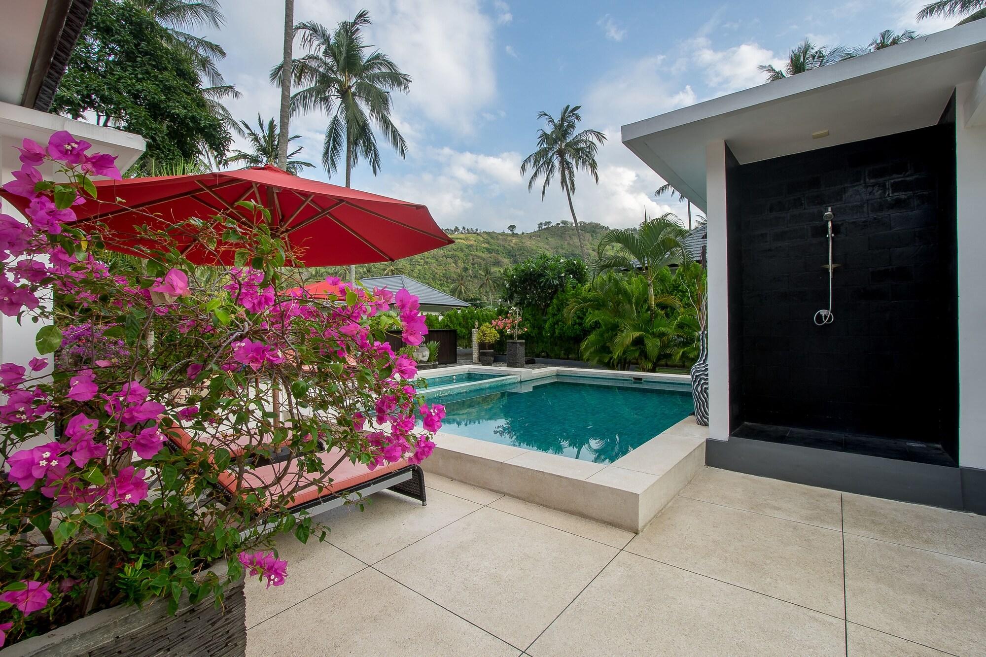 Dream Estate Resort Senggigi Exterior photo