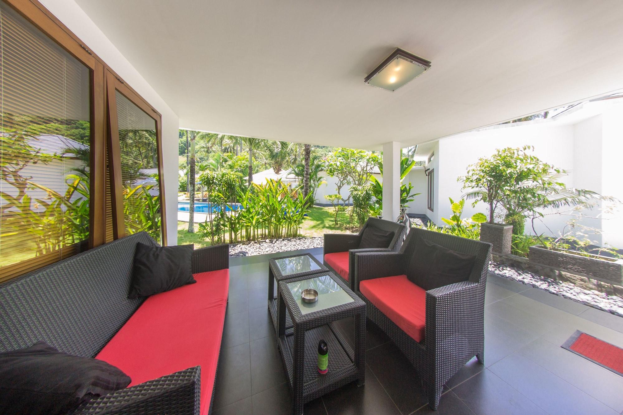 Dream Estate Resort Senggigi Exterior photo