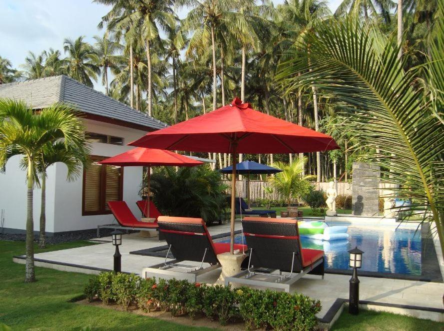 Dream Estate Resort Senggigi Exterior photo