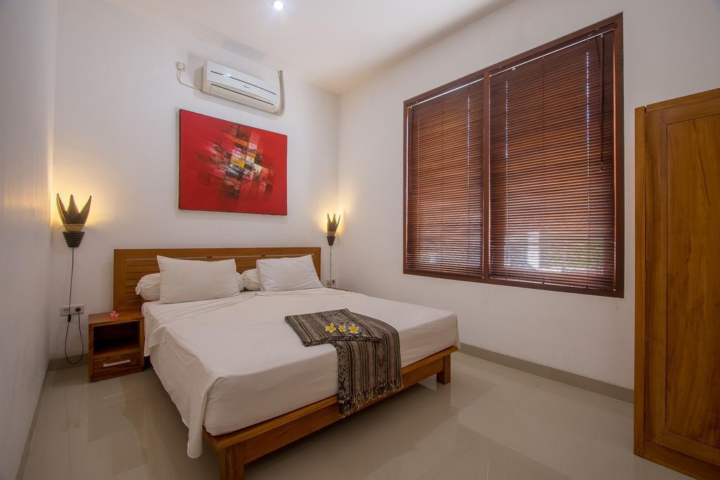 Dream Estate Resort Senggigi Exterior photo