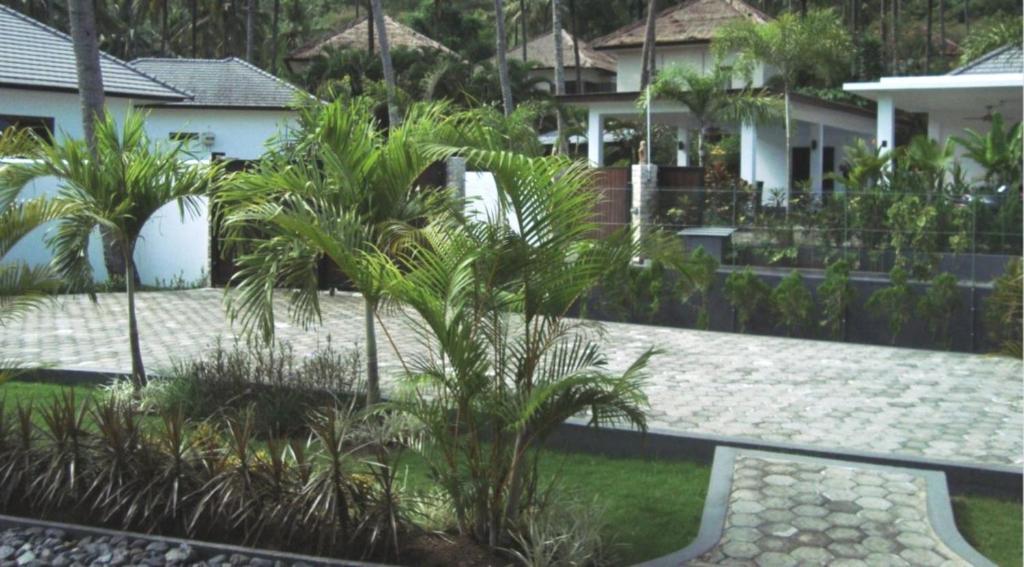 Dream Estate Resort Senggigi Room photo